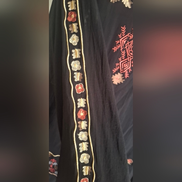 Tasha Polizzi Collection Embroidered Black and Pink Women's Top M BOHO GYPSY - Picture 8 of 11